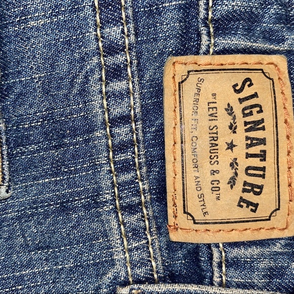 Signature by Levi Strauss denim jeans sz 16 - Picture 3 of 12